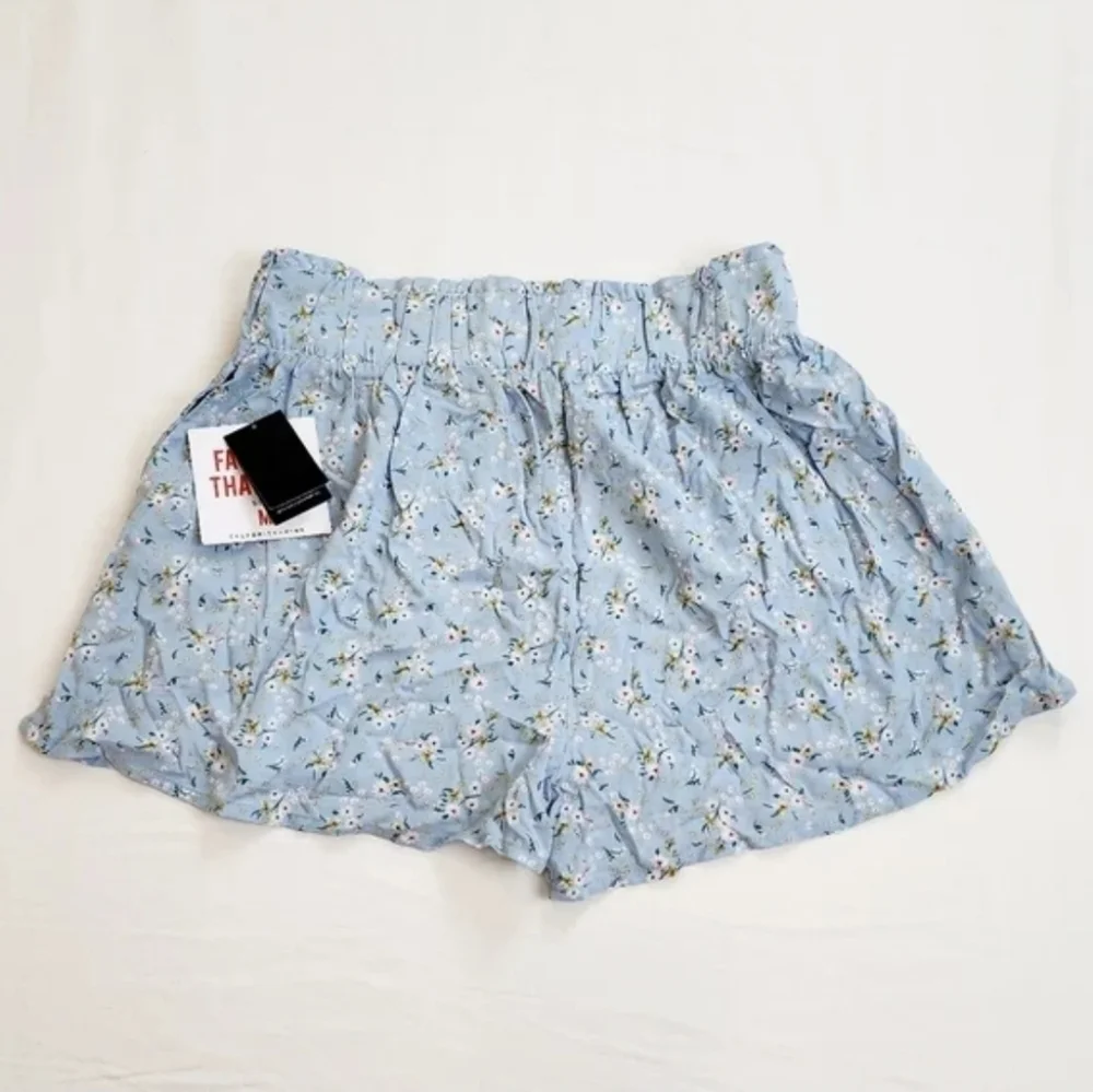 Celebrity Pink Blue Floral Print Shorts